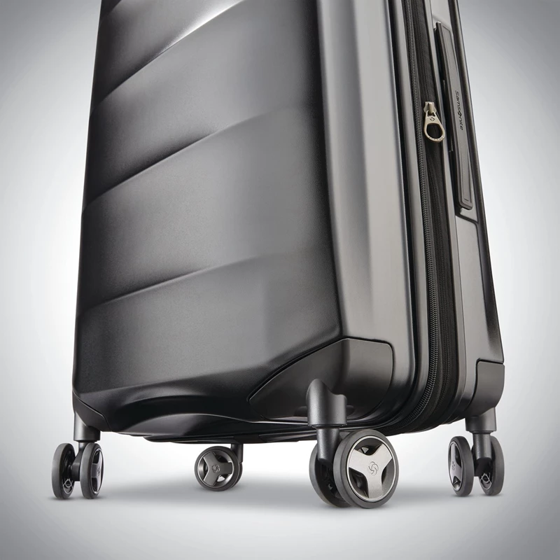 Samsonite Octiv Carry-On Spinner Fits 22